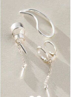 NWT Free People Naomi Ear Cuff Set in Silver